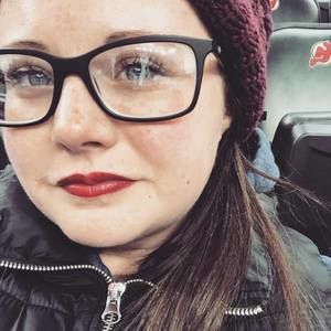 Meet your Posher, Liz